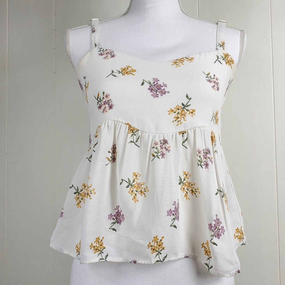 Hollister White Floral Tank Top - Picture 8 of 8